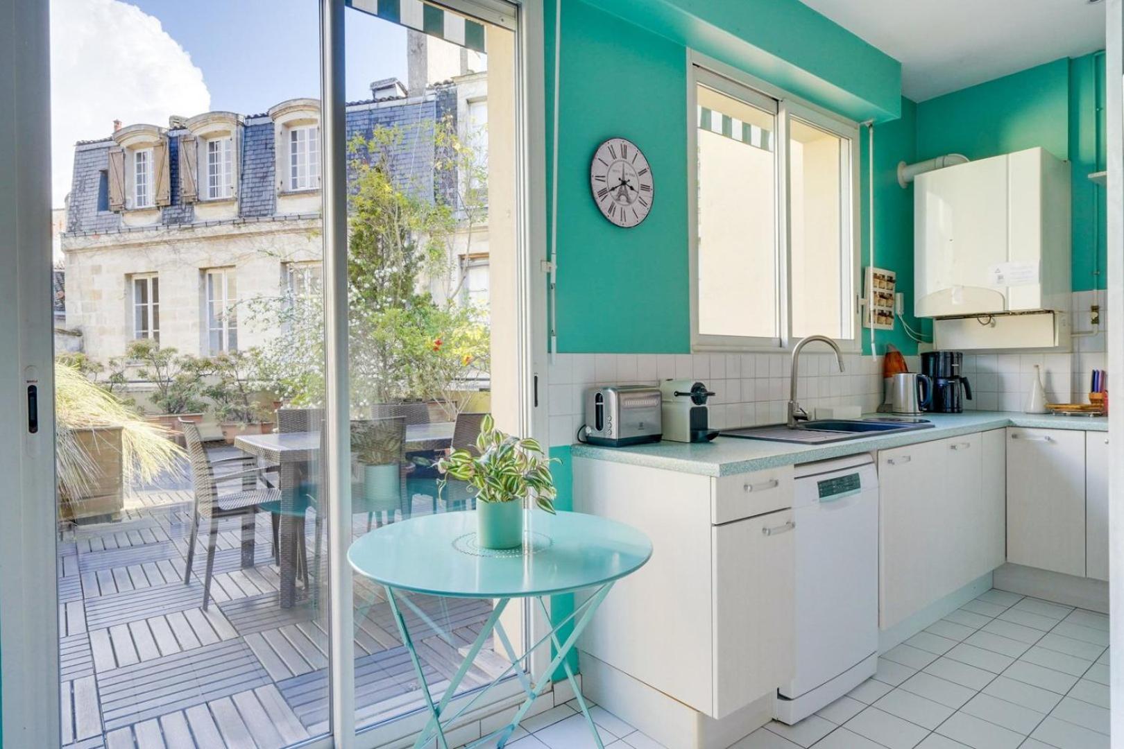 Lovely Apartment With Exceptional Terrace Бордо Екстериор снимка