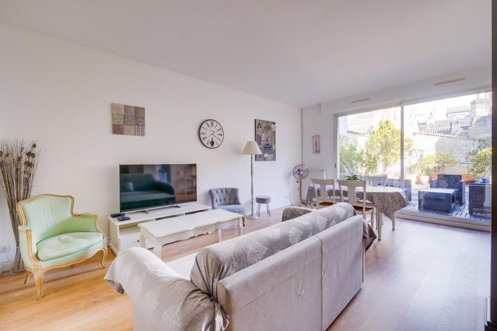 Lovely Apartment With Exceptional Terrace Бордо Екстериор снимка
