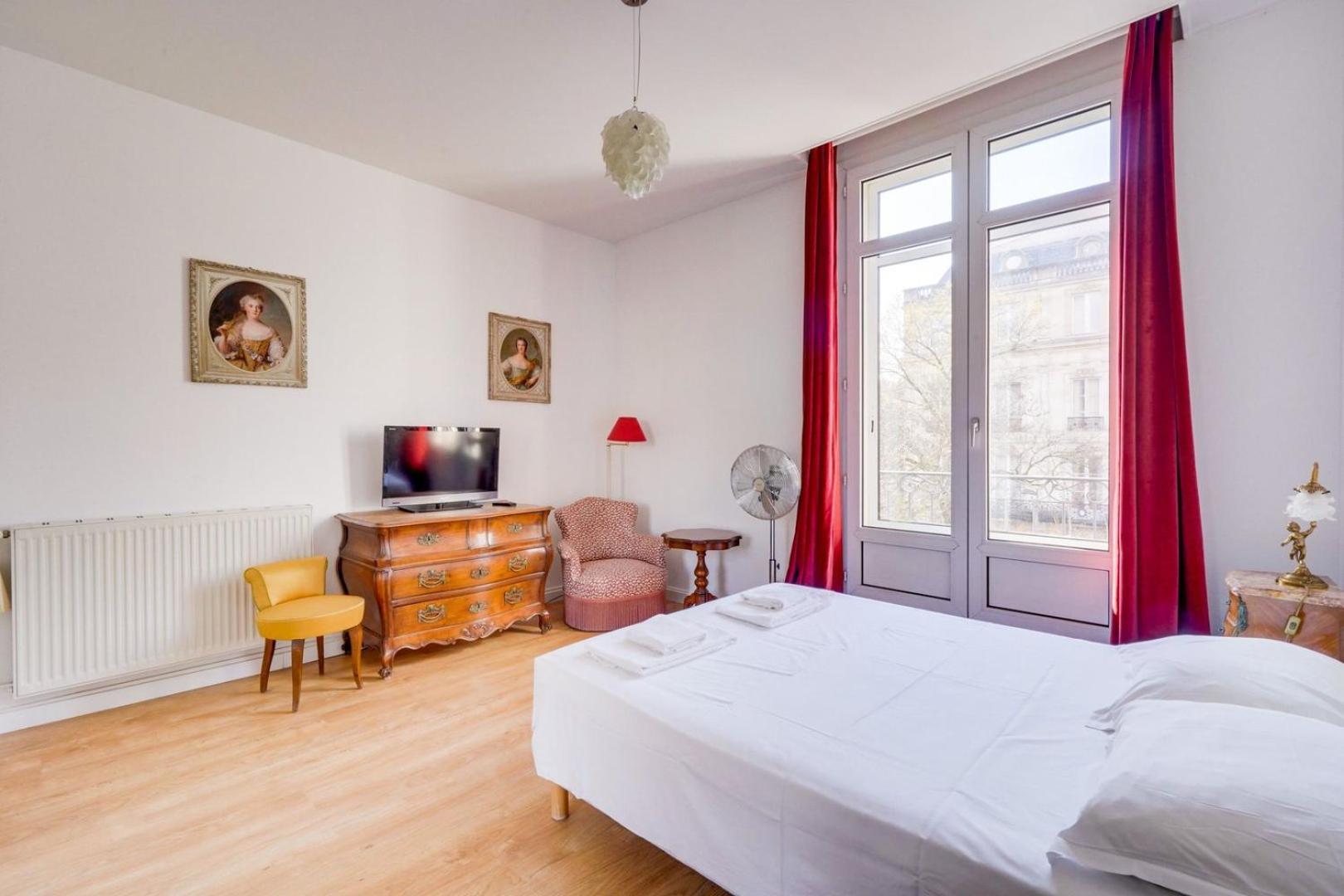 Lovely Apartment With Exceptional Terrace Бордо Екстериор снимка
