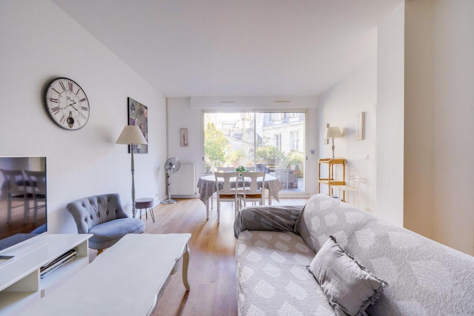 Lovely Apartment With Exceptional Terrace Бордо Екстериор снимка